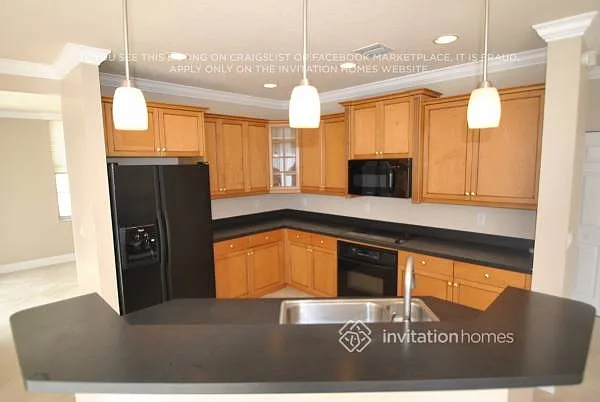 2006 Reston Cir — Photo 4