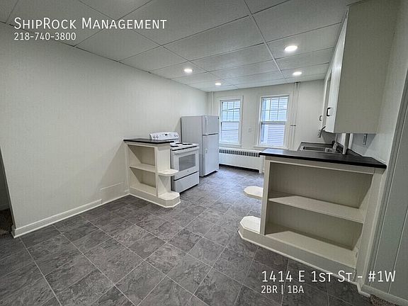 2nd image of 1414 E 1st St #1W