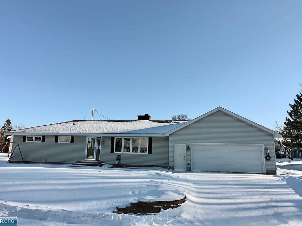 1st image of 300 Coventry Rd