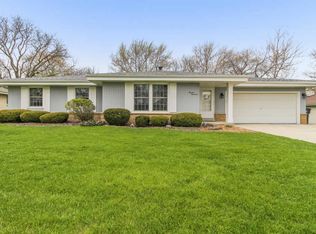 13000 W Wilbur Dr, New Berlin, WI 53151