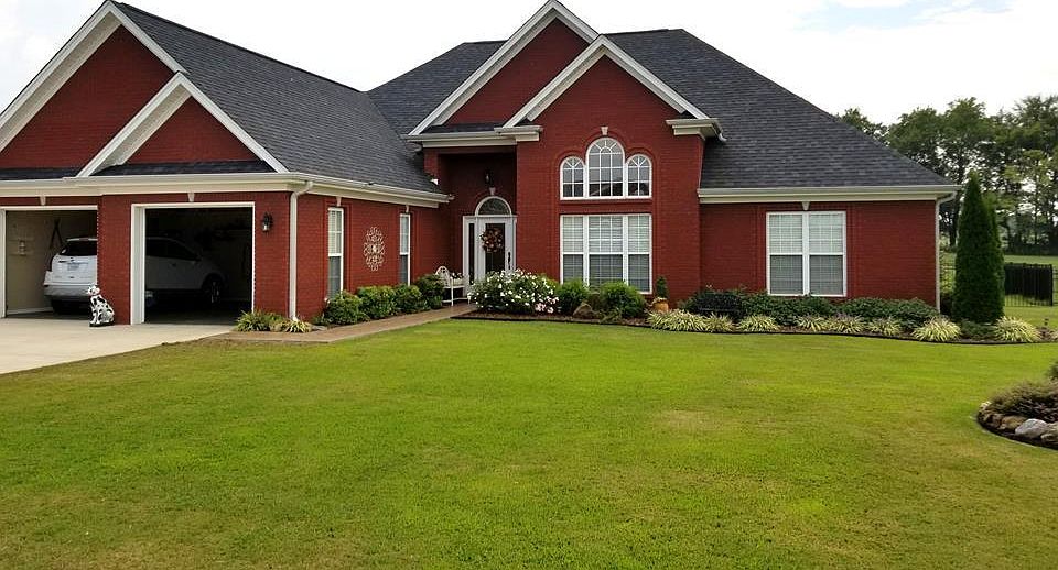 1st image of 227 Plantation Springs Dr