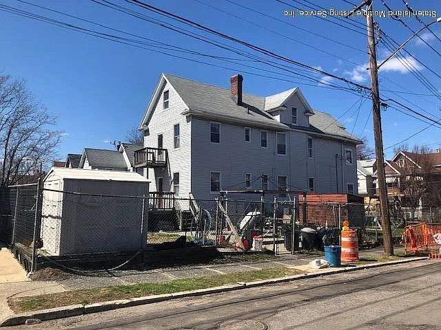 Building Photo 3