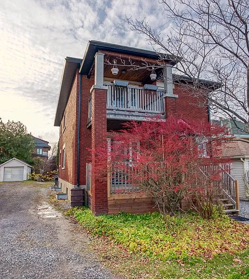 448 Holland Ave — Photo 38