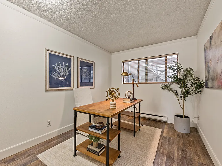 321 Bellevue Way SE #403 — Photo 14