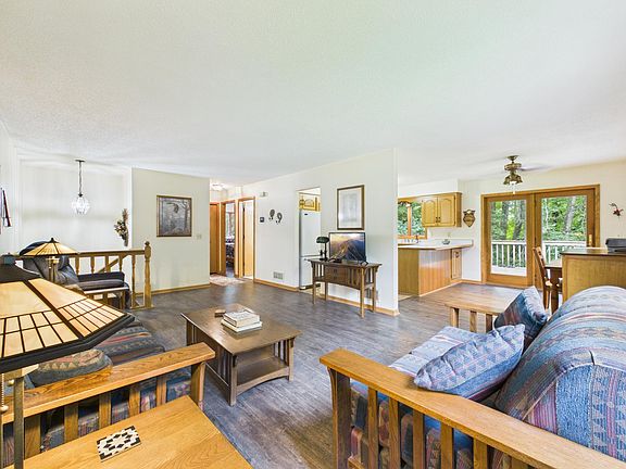 4th image of 4926 Shady Ln