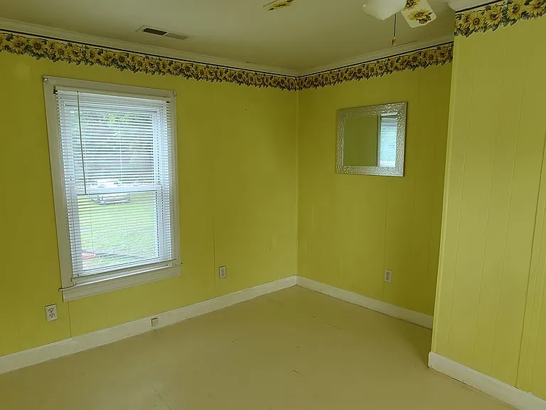 2920 Richmond St — Photo 15