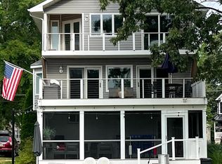 5060 Lerch Dr, Shady Side, MD 20764