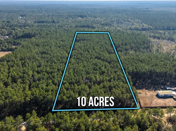 Badger Dr, Crestview, FL 32539