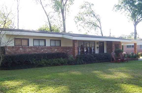 4th image of 312 Karen Dr