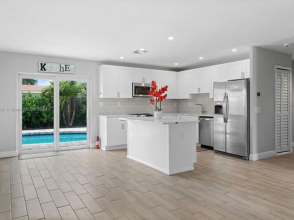 2nd image of 1148 SW 1st Ter #0