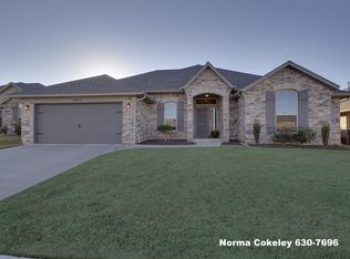 14013 Drakes Way, Yukon, OK 73099