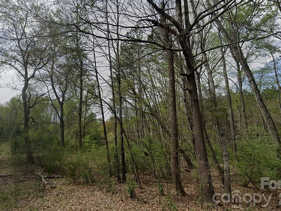 1st image of 445-1 N Ingleside Farm Rd