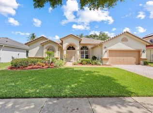 10307 Lexington Estates Blvd, Boca Raton, FL 33428