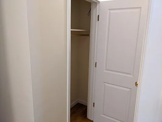 Rented by J & M Realty Services Corp (Management) | media 21