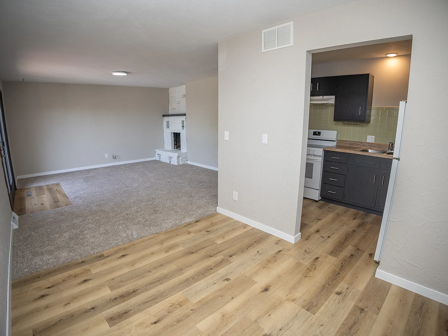 6836 Business 50 West - 1 — Photo 4