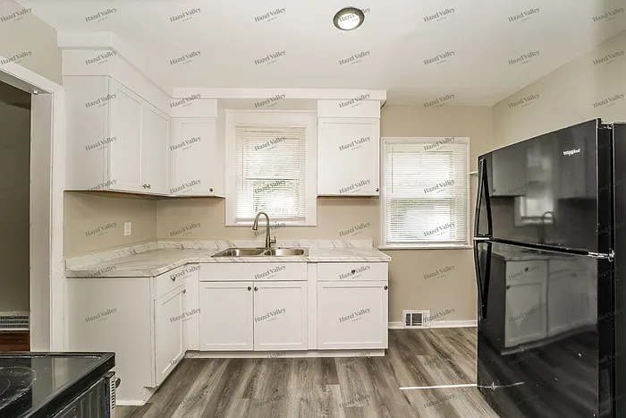 1183 Argonne Rd — Photo 8