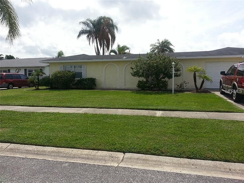 1st image of 8452 Flagstone Dr