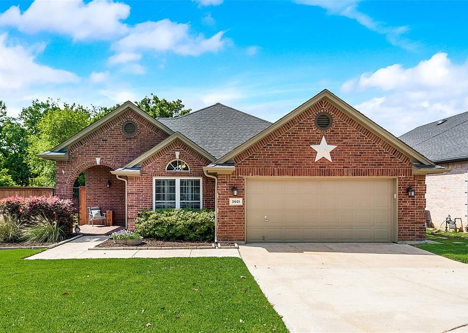 1st image of 3601 Blue Spruce Dr