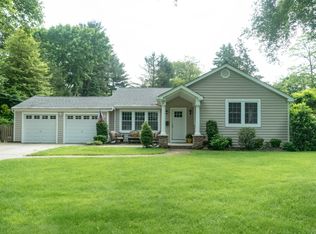 121 Westend Ave, Shrewsbury, NJ 07702