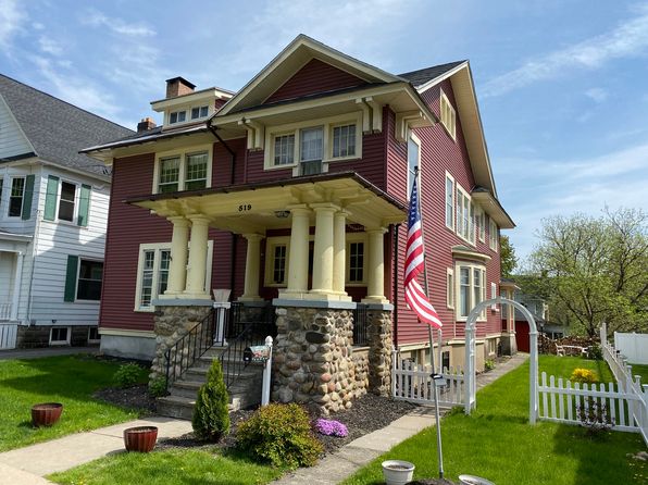 (undisclosed Address)