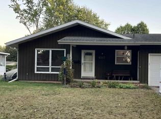 6217 Pioneer Rd, Madison, WI 53711