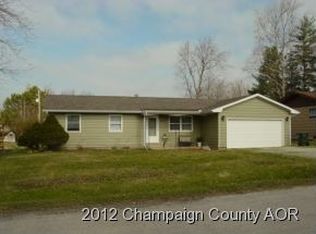 507 Ridge Rd, Mahomet, IL 61853