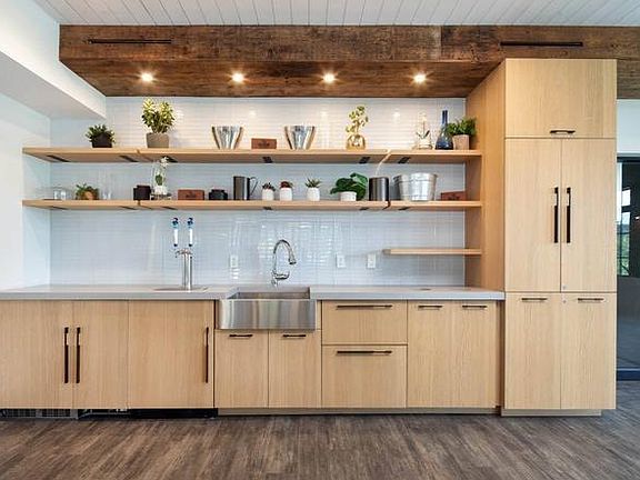 3rd image of 100 Dubois Ave #407