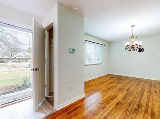 563 McCutcheon Rd, Columbus, OH 43230