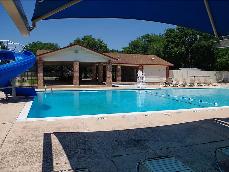 4407 Kevinkay Dr — Photo 27