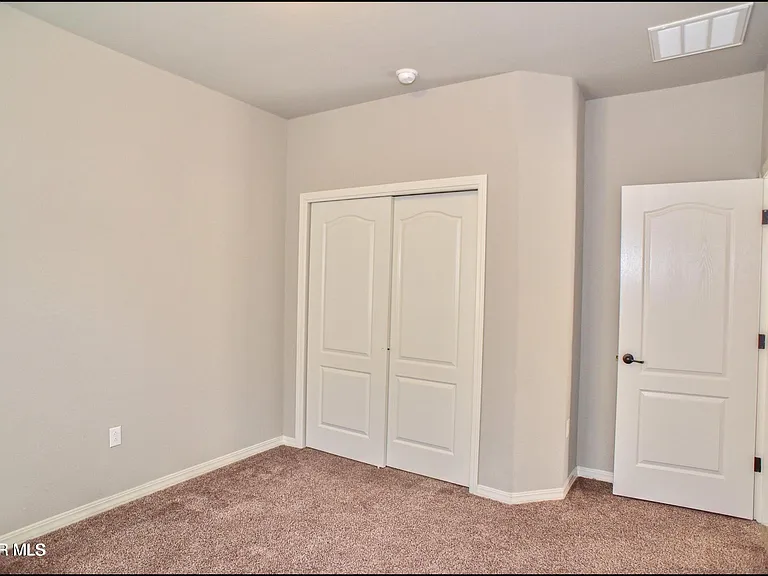2120 Thomas Lackland St — Photo 28