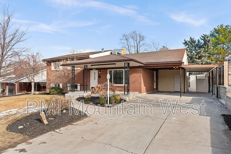 Building Photo - 7115 S 2155 E