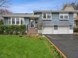 21 Hillside Ave, Glen Ridge, NJ 07028