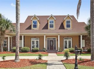 3431 Heatherwood Dr, Harvey, LA 70058
