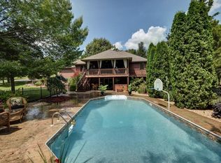 3382 E Hines St, Republic, MO 65738