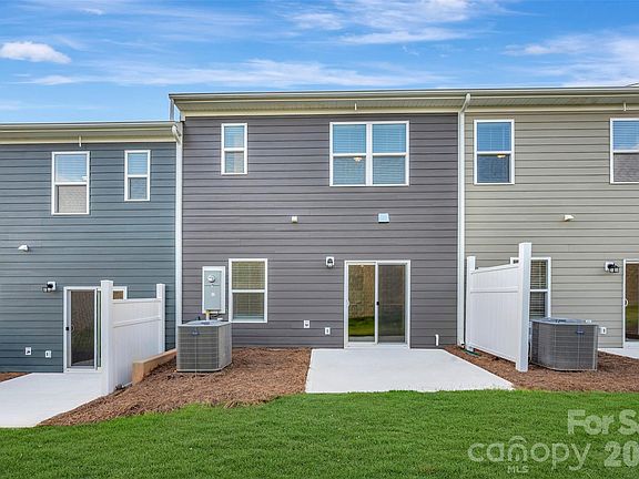 2nd image of 406 Hendley Dr