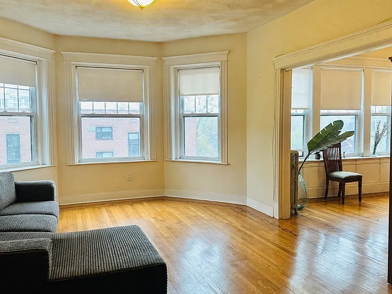 57 Alton Pl #3 — Photo 10