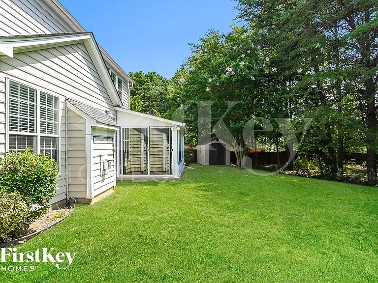 1905 Arbor Crest Ct — Photo 14