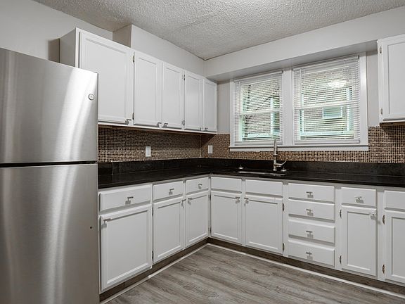 5th image of 3815 2nd Ave S
