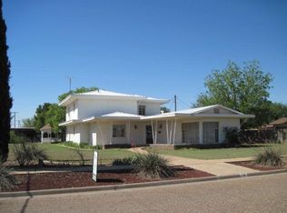 730 E 11th St, Littlefield, TX 79339