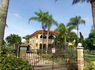 21901 SW 250 St, Miami, FL 33030