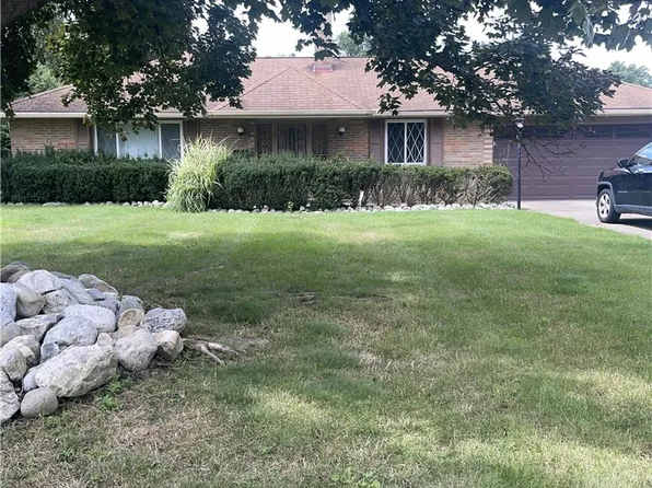 420 Audrey Dr, Richmond Heights, OH 44143