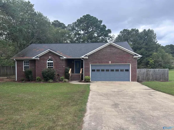 5998 Slasham Rd, Southside, AL 35907