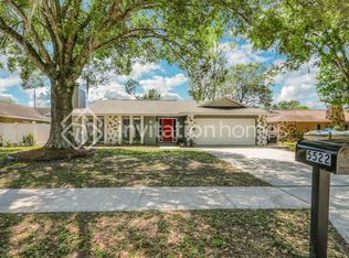 5522 Fulmar Dr, Tampa, FL 33625