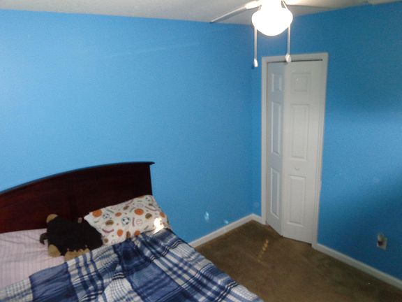 4th image of 12114 Alexandra Dr