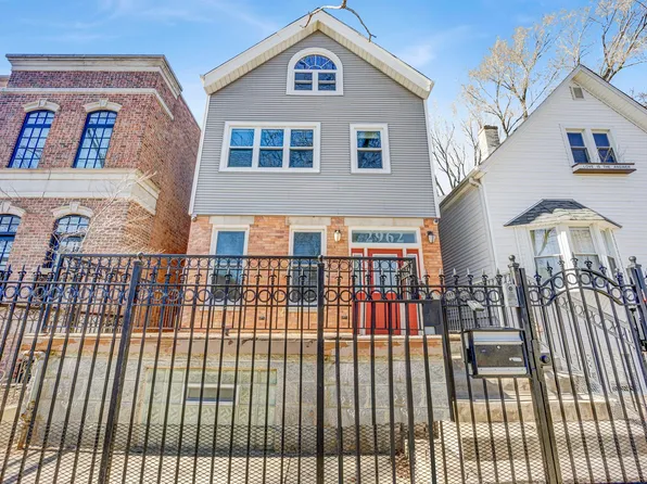2962 N Oakley Ave, Chicago, IL 60618