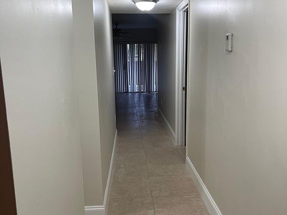 3rd image of 1021 Mockingbird Ln APT 106