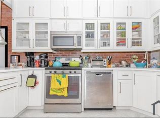808 Freeman St #3B, Bronx, NY 10459