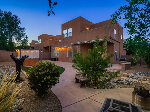 7100 Glyndon Trl NW, Albuquerque, NM 87114