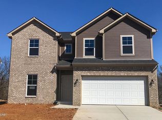 2129 Carnegie Dr, Shelbyville, KY 40065