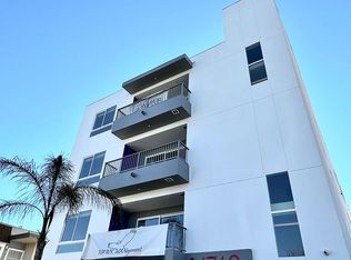 14748 Victory Blvd #E9790525B, Van Nuys, CA 91411